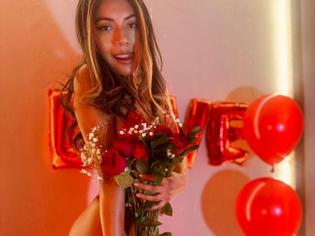 EimyRousse - Live sexe cam - 24308077