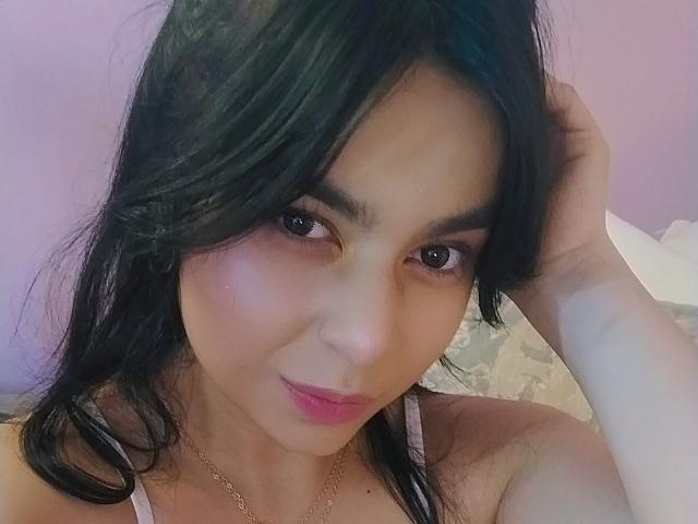 TamyRuiz - Live sex cam - 24309533