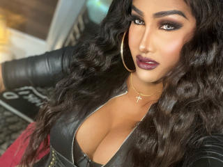 ShemaleVictoriaX - Live porn &amp; sex cam - 24311177