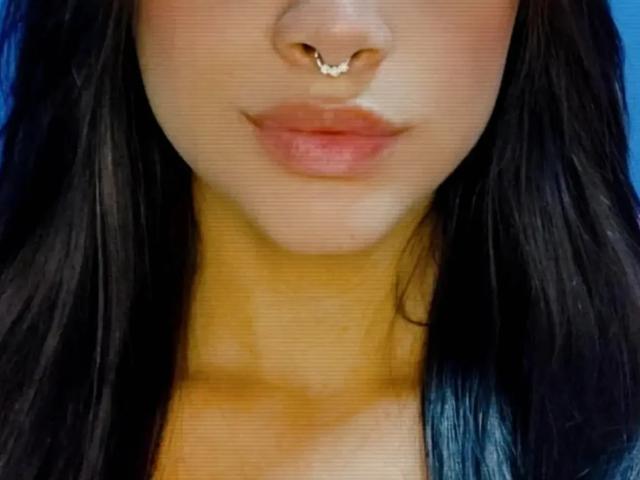 CarolaLara - Sexe cam en vivo - 24313541