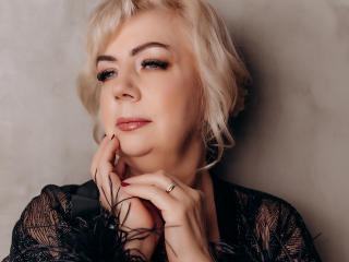 BozhenaNude - сексуальная веб-камера в реальном времени - 24313589