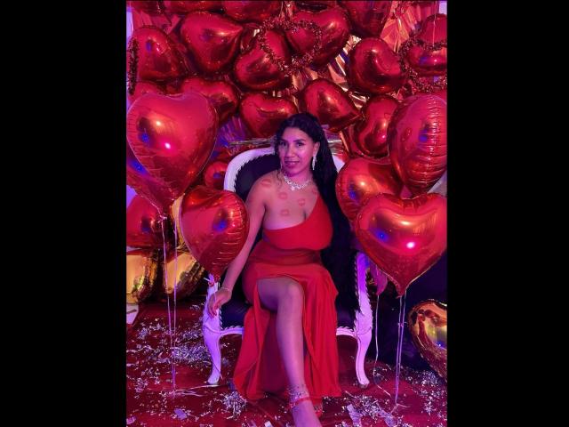 SerenaWillow - Live porn &amp; sex cam - 24314617