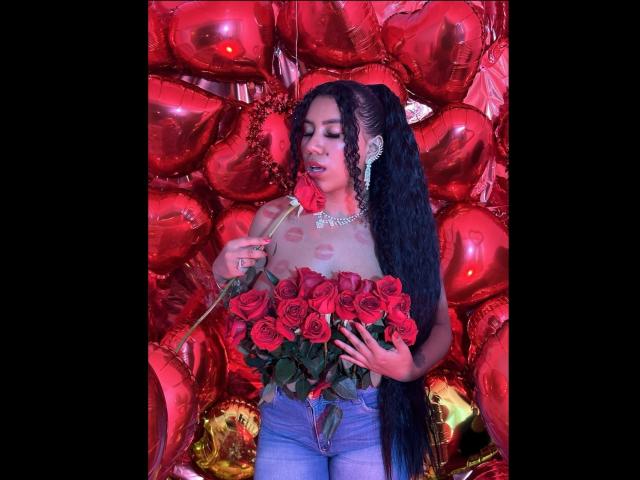 SerenaWillow - сексуальная веб-камера в реальном времени - 24314649