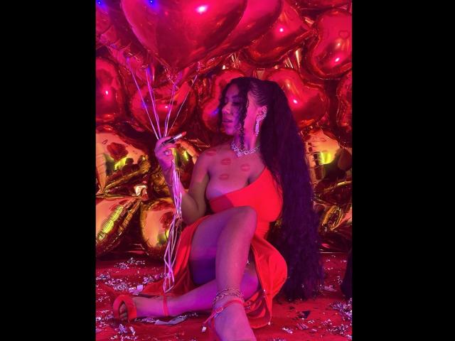 SerenaWillow - Live porn &amp; sex cam - 24314693