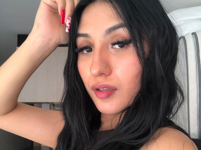 NickiClark - Live porn &amp; sex cam - 24315485