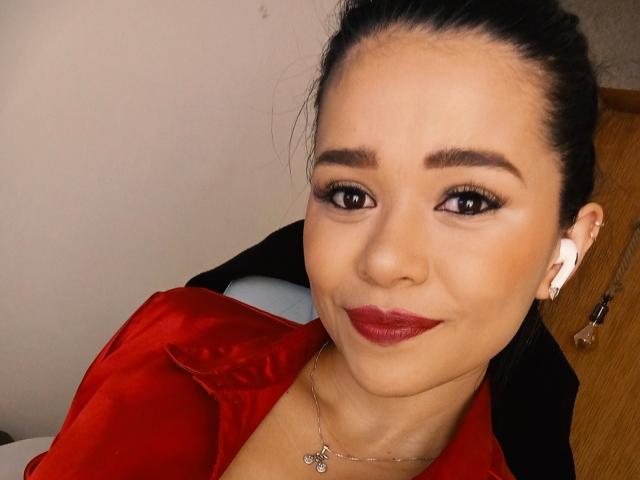 MistressVictoriaa - Live porn &amp; sex cam - 24315721