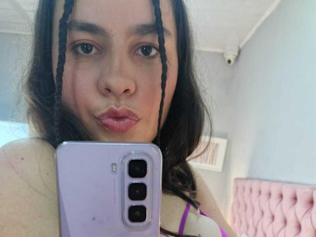 AliceMoure - Sexe cam en vivo - 24316437