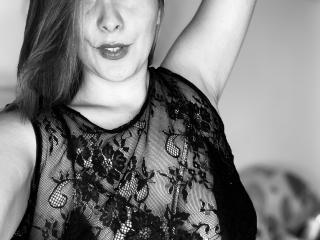 SaritaVelez - Live porn &amp; sex cam - 24317881