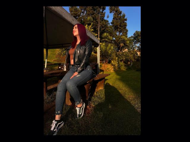 EmilyDurand - Live porn &amp; sex cam - 24320277