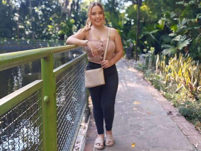 ZoeTobon69 - Live porn &amp; sex cam - 24320817