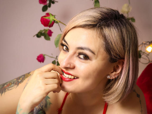 KatParadise - Live porn &amp; sex cam - 24321657