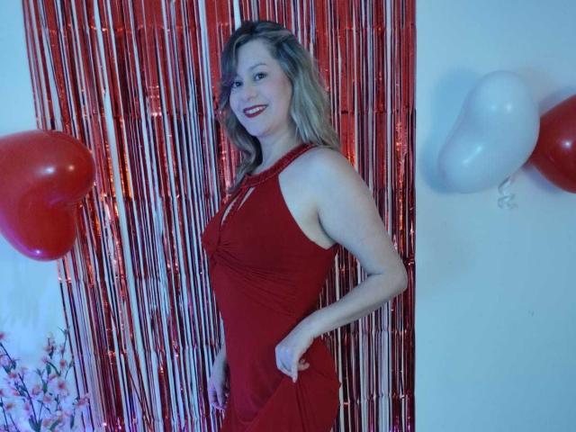 ChanellTaylorS - ライブポルノ&amp;セックスカム - 24323349