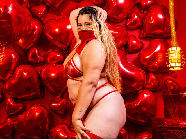 SalmaAzaman - сексуальная веб-камера в реальном времени - 24323805