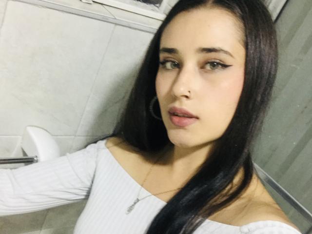 TiffanySilvye - Camera khiêu dâm &amp; quyến rũ trực tiếp - 24326921