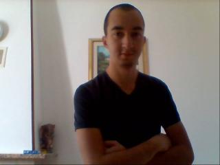 Gabry69 - Chat cam sex with a Homosexuals with a vigorous body 
