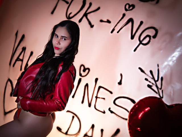 DanTaylor - сексуальная веб-камера в реальном времени - 24331589