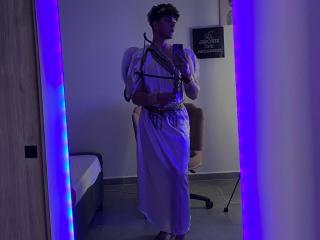 ErosGeorgiou - Live porn &amp; sex cam - 24333853