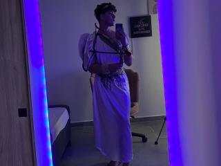 ErosGeorgiou - Live porn &amp; sex cam - 24333901