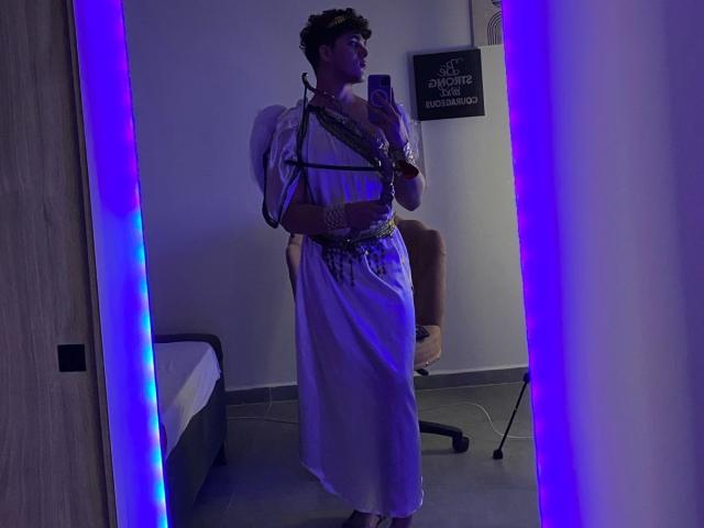 ErosGeorgiou - Live porn &amp; sex cam - 24333901