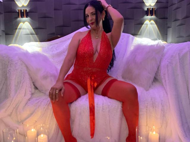 AlizonMoreti - Live porn &amp; sex cam - 24335117