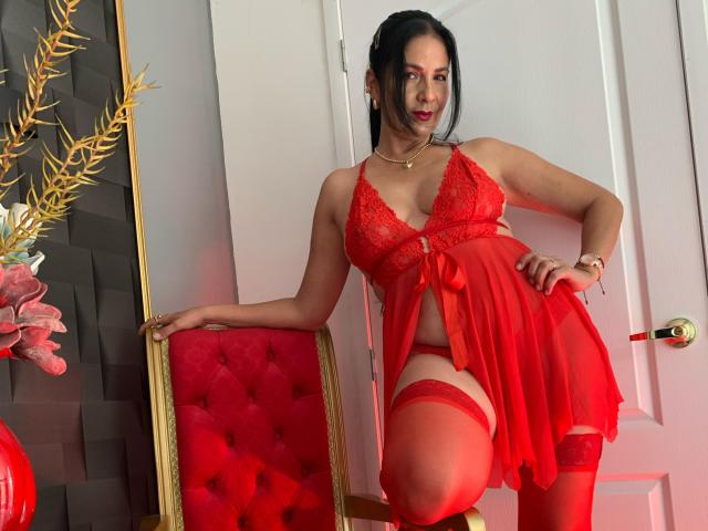 AlizonMoreti - сексуальная веб-камера в реальном времени - 24335161