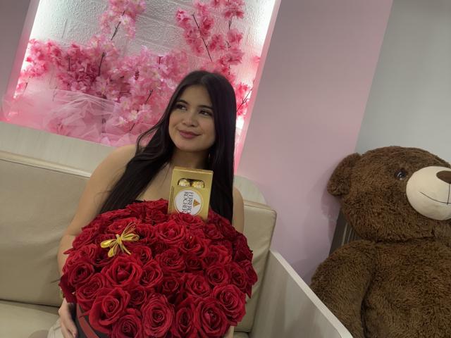 CamilaSofiia - Live sex cam - 24340957