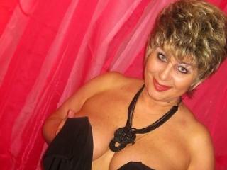 PoshLady - Cam sex with this Sexy mother with average hooters 