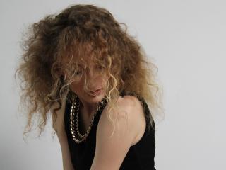 RinaPinkThree - Sexe cam en vivo - 24345333