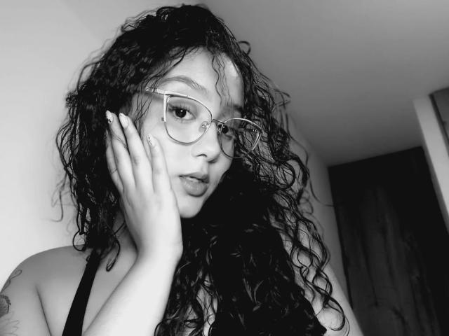 SofiaBrowm - Live porn &amp; sex cam - 24349581