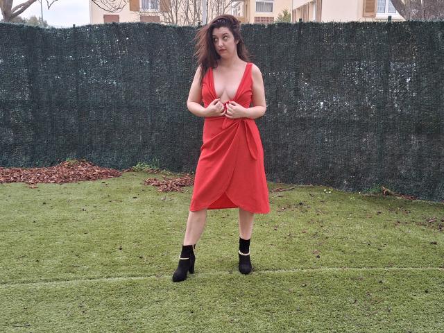 LaFrancaiseJessy - Live porn &amp; sex cam - 24355697