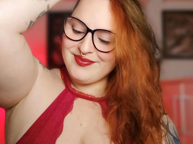 LadyValk-hot - Live porn &amp; sex cam - 24356825