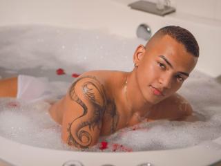 RafaBruz - Live sexe cam - 24358737