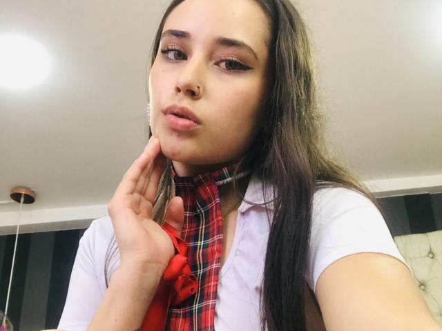 TiffanySilvye - сексуальная веб-камера в реальном времени - 24359353