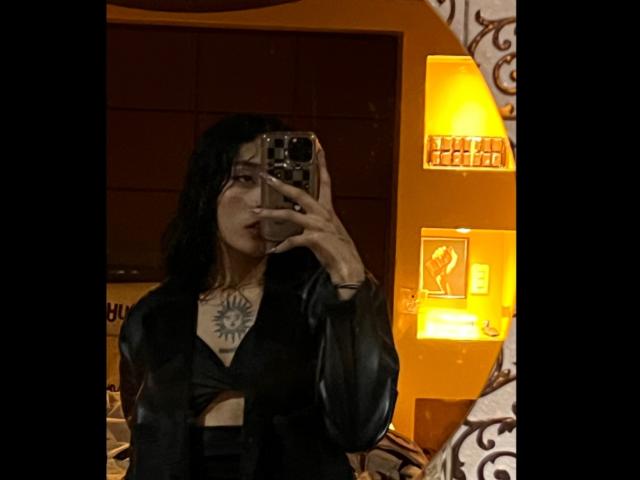 SalomeMille - Live porn &amp; sex cam - 24360221