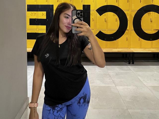 SharonKlart - Live porn &amp; sex cam - 24362609