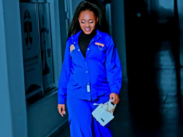 Ayrah-hot - Live porn &amp; sex cam - 24364477