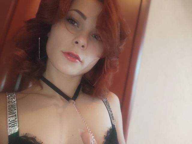 FoxyRed - Live porn &amp; sex cam - 24366217