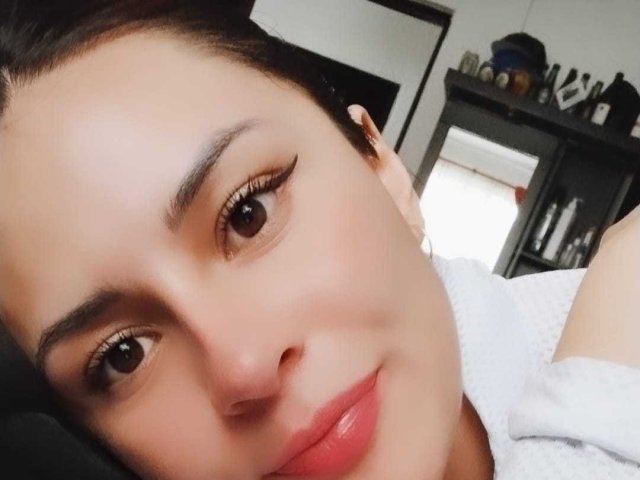 HayleeWaner - Live Sex Cam - 24366821