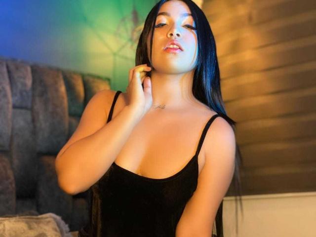 MelanieKleyn - Live porn &amp; sex cam - 24367129