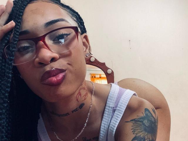 ElaHott - Live porn &amp; sex cam - 24367281