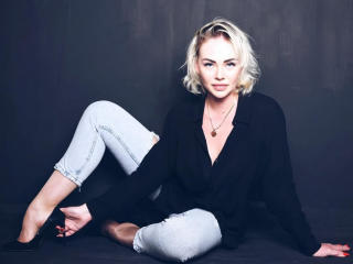 AliceXHoney - сексуальная веб-камера в реальном времени - 24367901