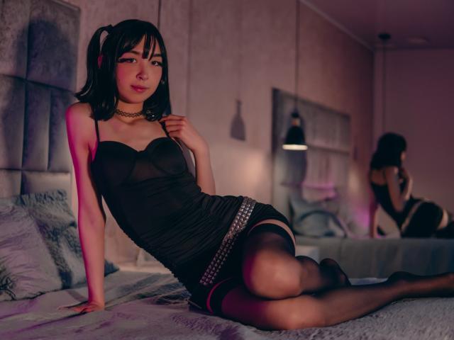VickMoon - Live porn &amp; sex cam - 24368573