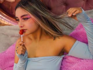 CloeesSuarez - Live porn &amp; sex cam - 24374205