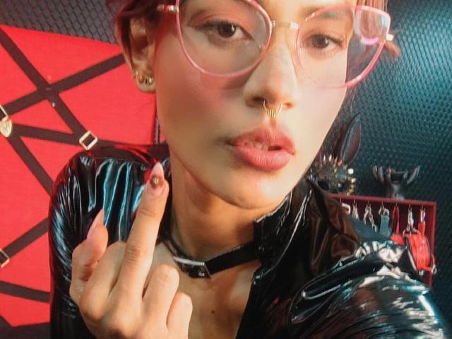 MelisaSavino - Live porn &amp; sex cam - 24375429