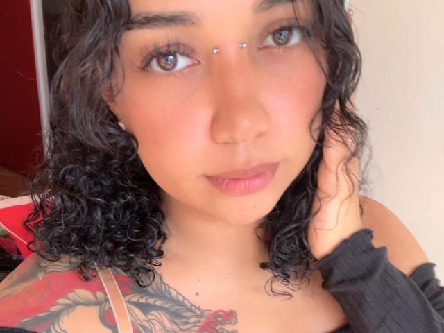 OctaviaSteel - Live porn &amp; sex cam - 24376993