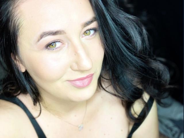 AnnaStormy - Live sex cam - 24377165