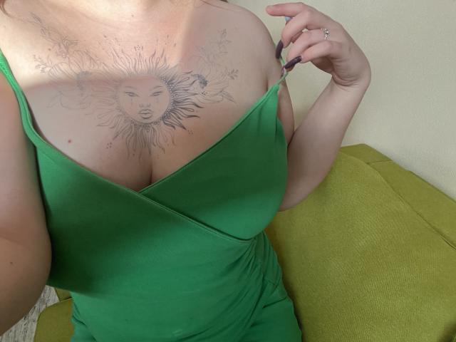 DiLaria - сексуальная веб-камера в реальном времени - 24377793