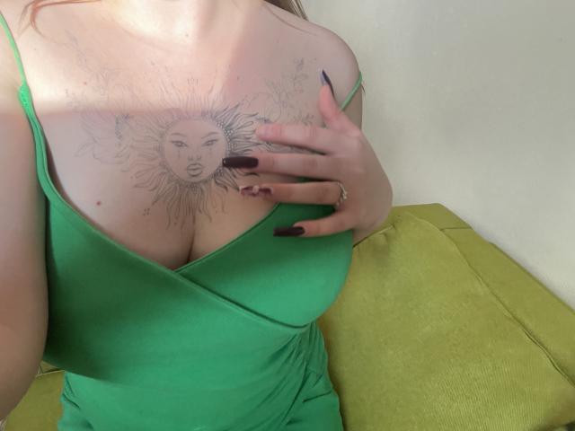 DiLaria - Live porn &amp; sex cam - 24377797