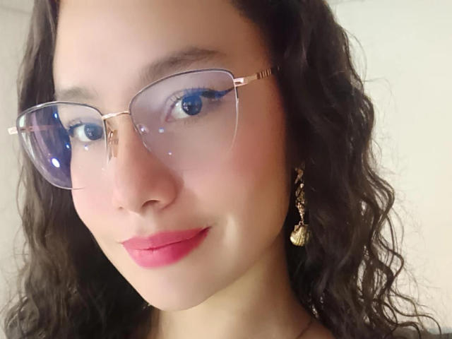 EmmaTorresM - Sexe cam en vivo - 24382753