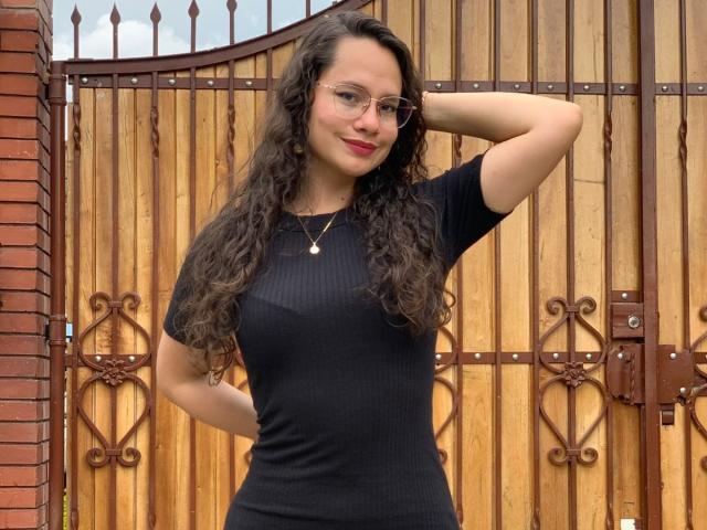 EmmaTorresM - Sexe cam en vivo - 24382789